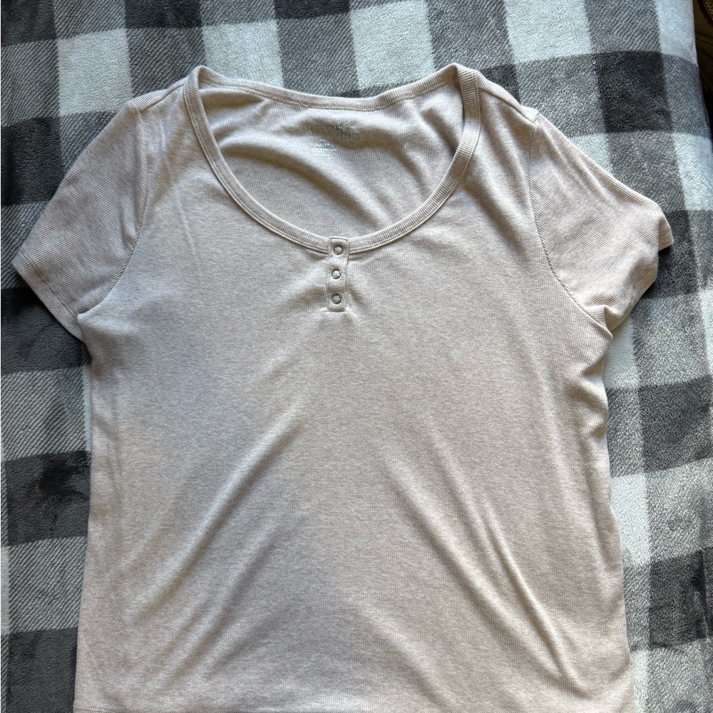 Terra & Sky Light Beige Short Sleeve Top